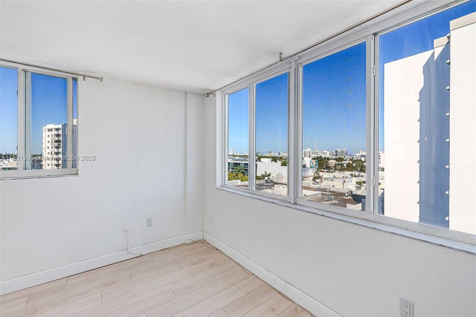 Small Image of 1345 LINCOLN #1006, Miami Beach Number 23