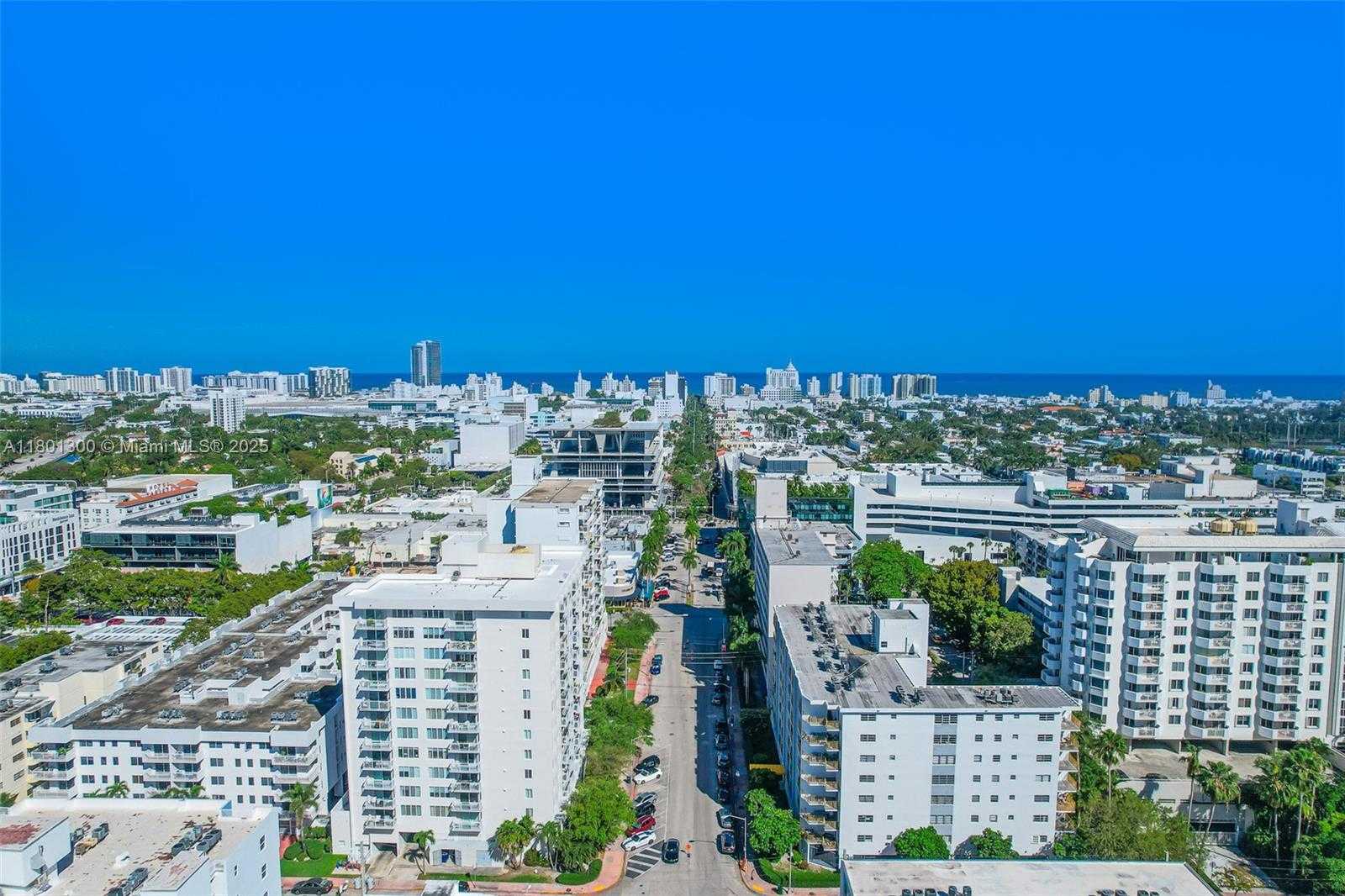 Small Image of 1345 LINCOLN #1006, Miami Beach Number 33