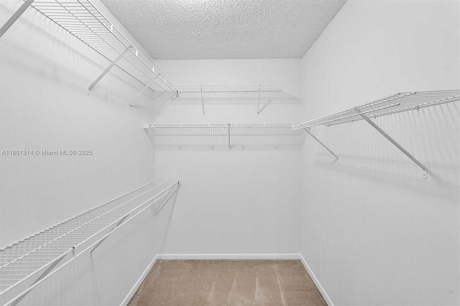 Small Image of 530 SOUTH PARK RD #23-11, Hollywood Number 24