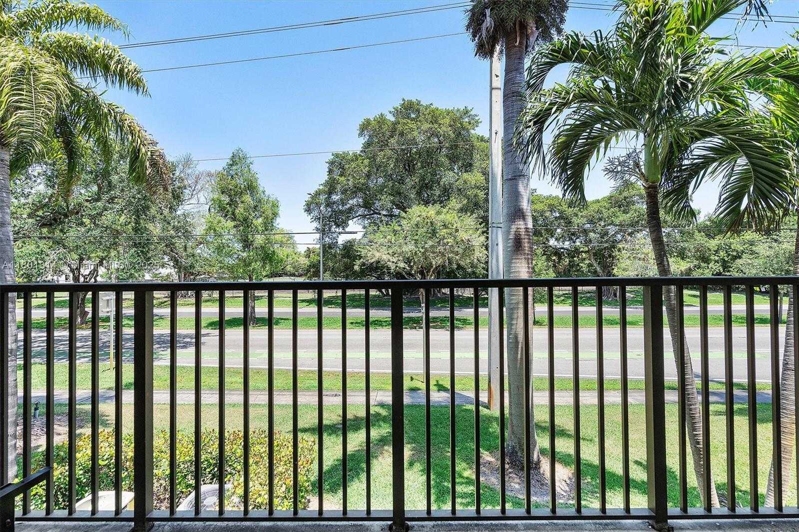 Small Image of 530 SOUTH PARK RD #23-11, Hollywood Number 27