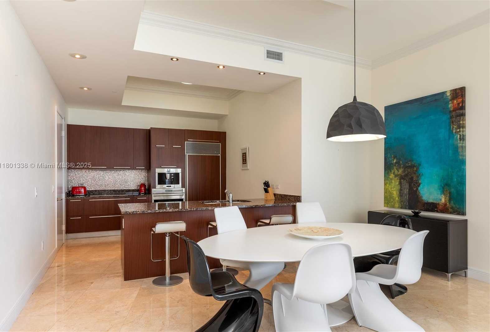 Small Image of 16001 COLLINS AVE #3307, Sunny Isles Beach Number 10