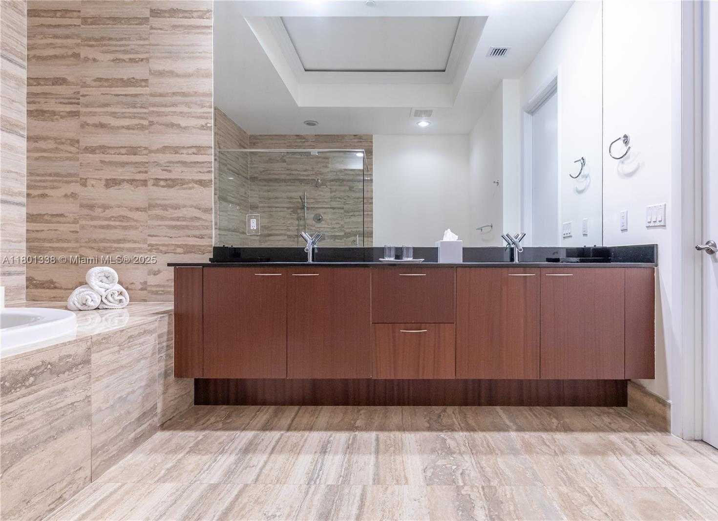 Small Image of 16001 COLLINS AVE #3307, Sunny Isles Beach Number 24