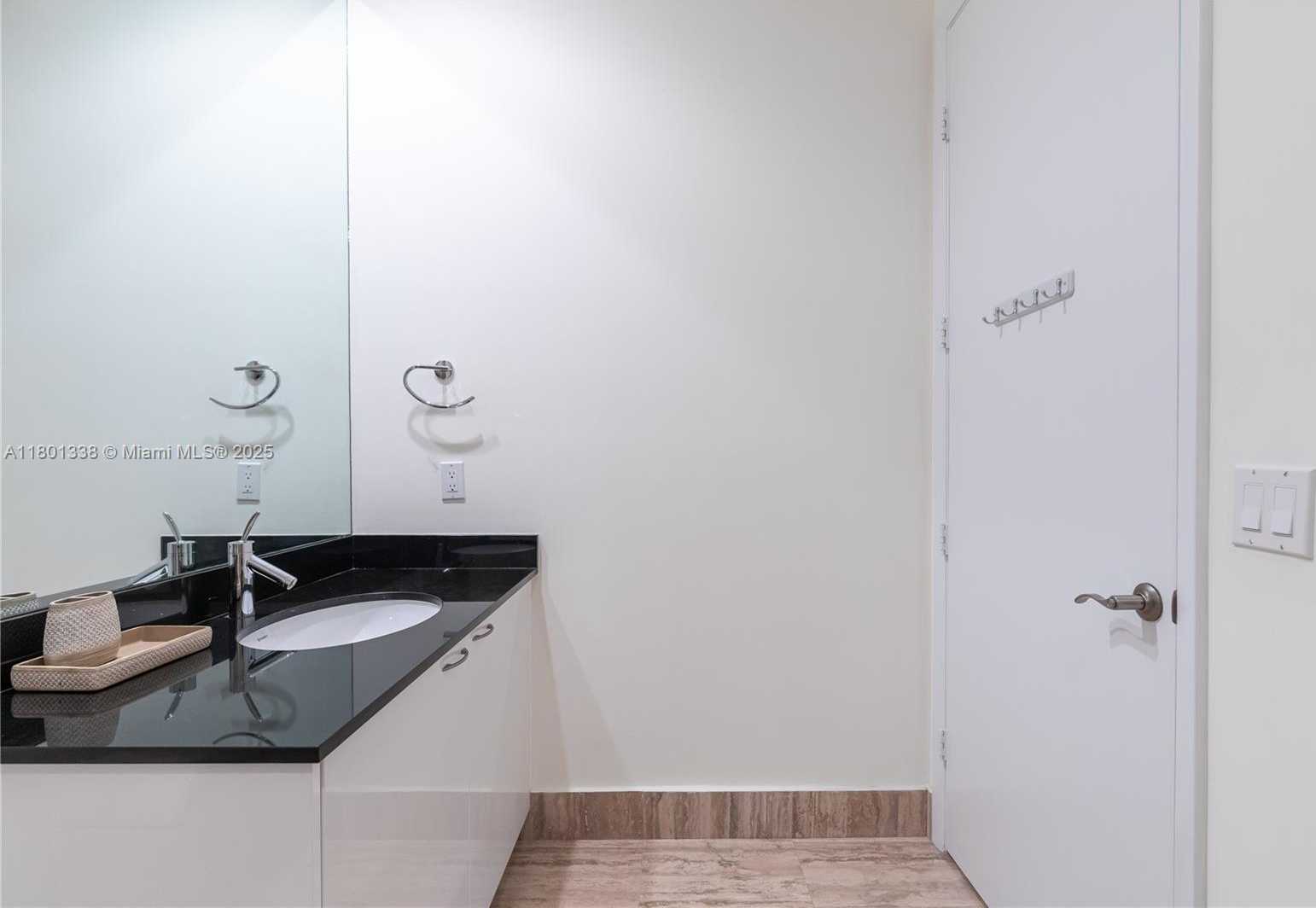 Small Image of 16001 COLLINS AVE #3307, Sunny Isles Beach Number 32