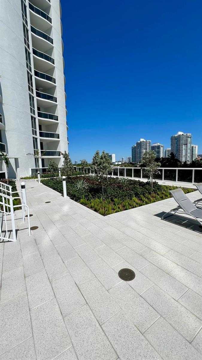Small Image of 16001 COLLINS AVE #3307, Sunny Isles Beach Number 53