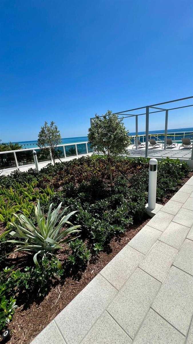 Small Image of 16001 COLLINS AVE #3307, Sunny Isles Beach Number 54