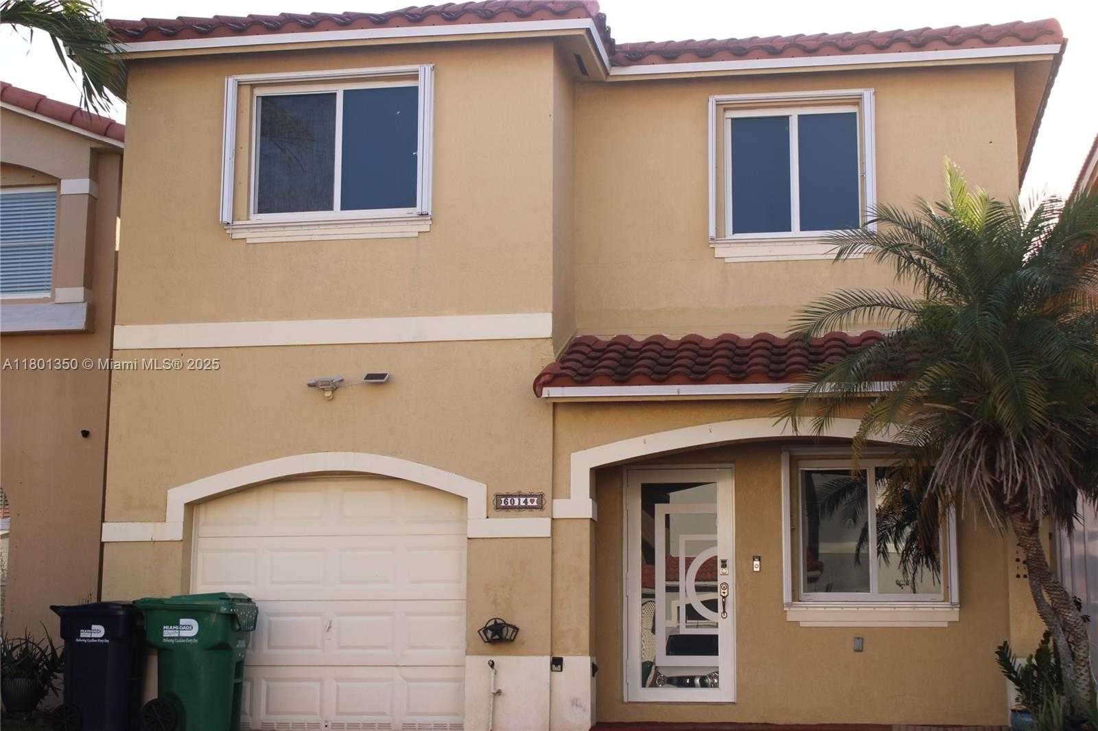 Small Image of 6014 SOUTH WEST 162ND PL, Miami Number 2