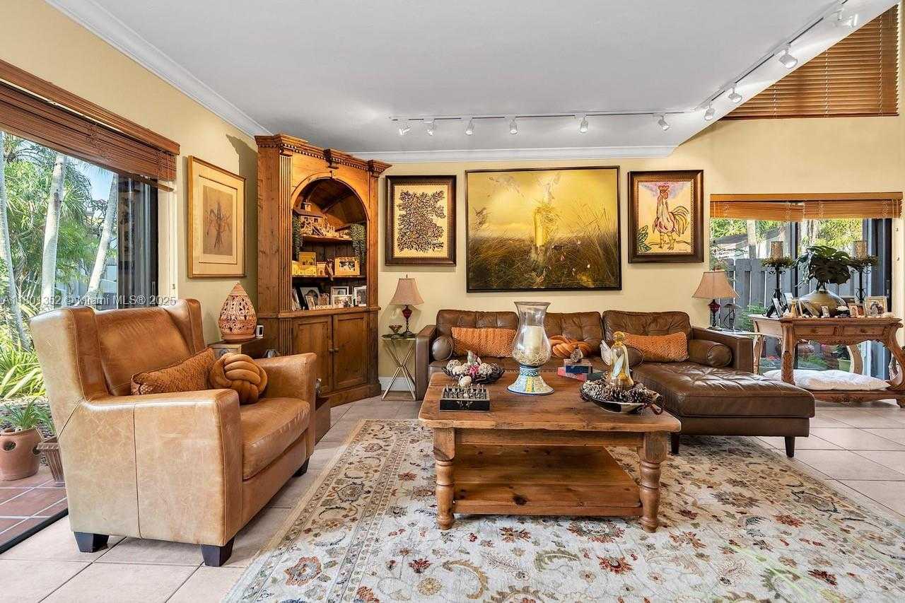 Small Image of 11413 SOUTH WEST 112TH ST, Miami Number 28