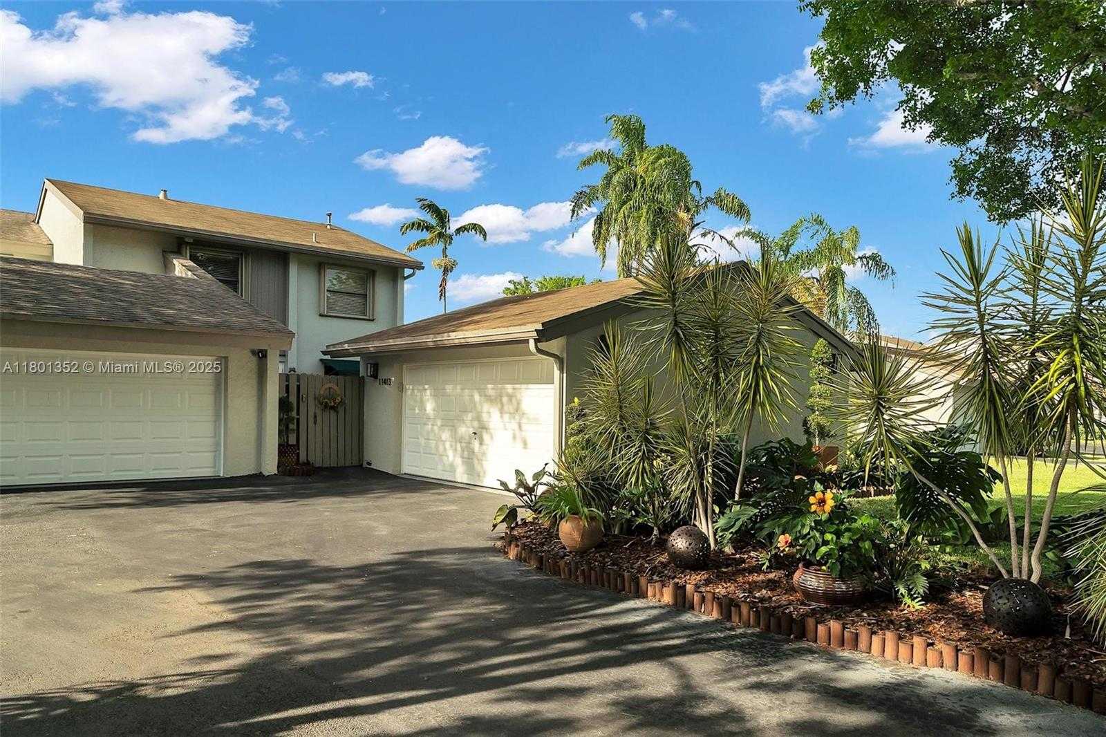 Small Image of 11413 SOUTH WEST 112TH ST, Miami Number 3