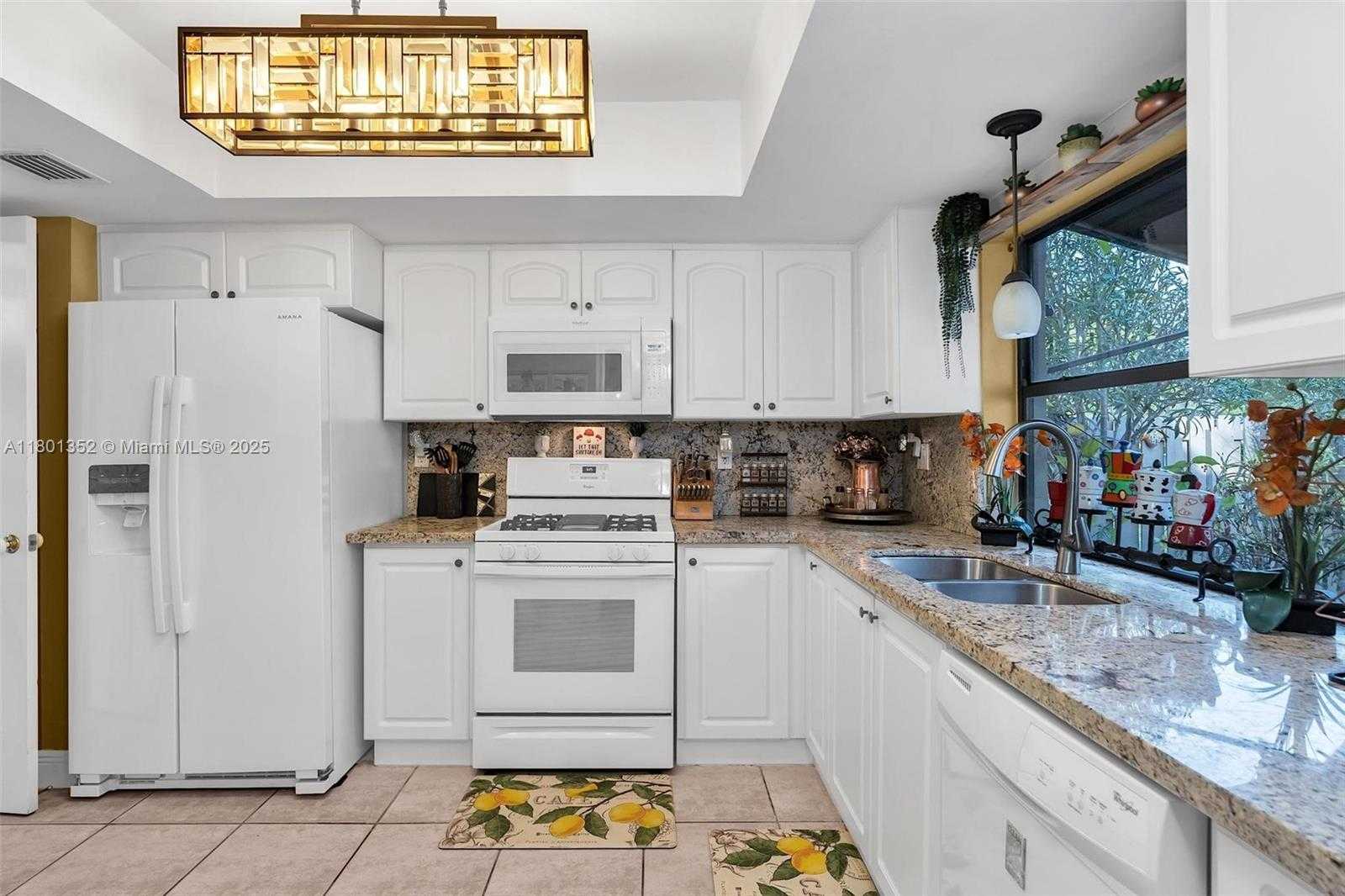 Small Image of 11413 SOUTH WEST 112TH ST, Miami Number 34