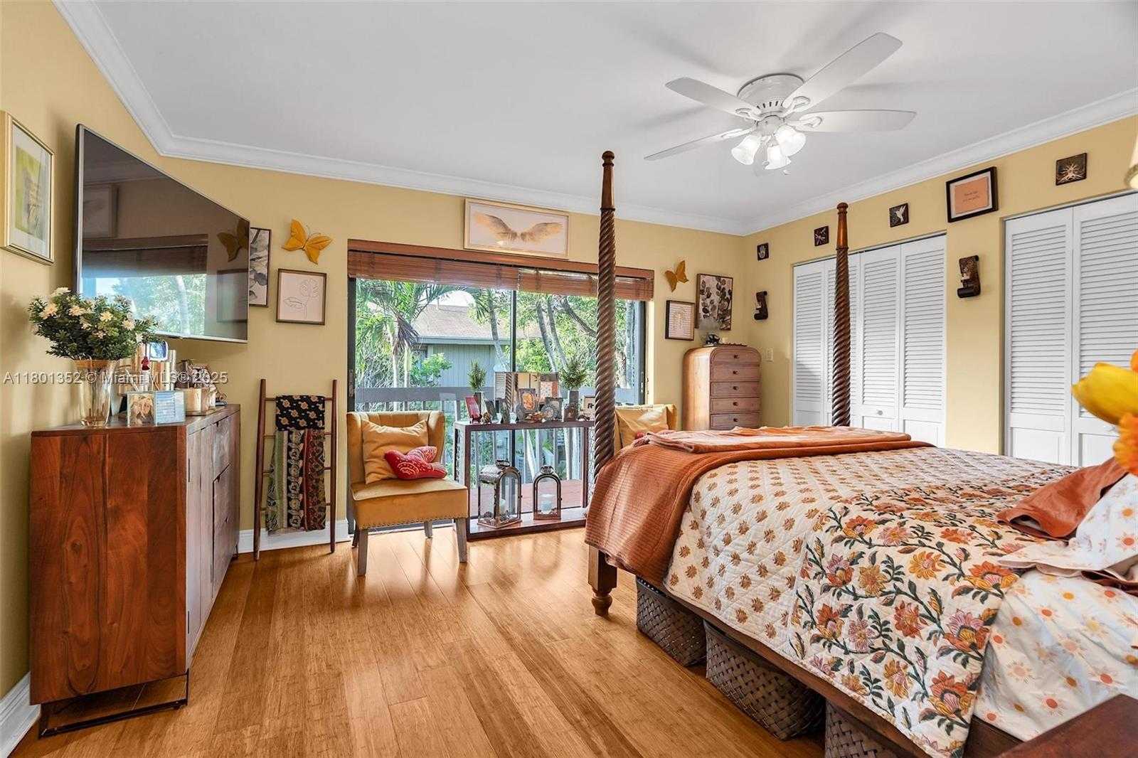 Small Image of 11413 SOUTH WEST 112TH ST, Miami Number 37