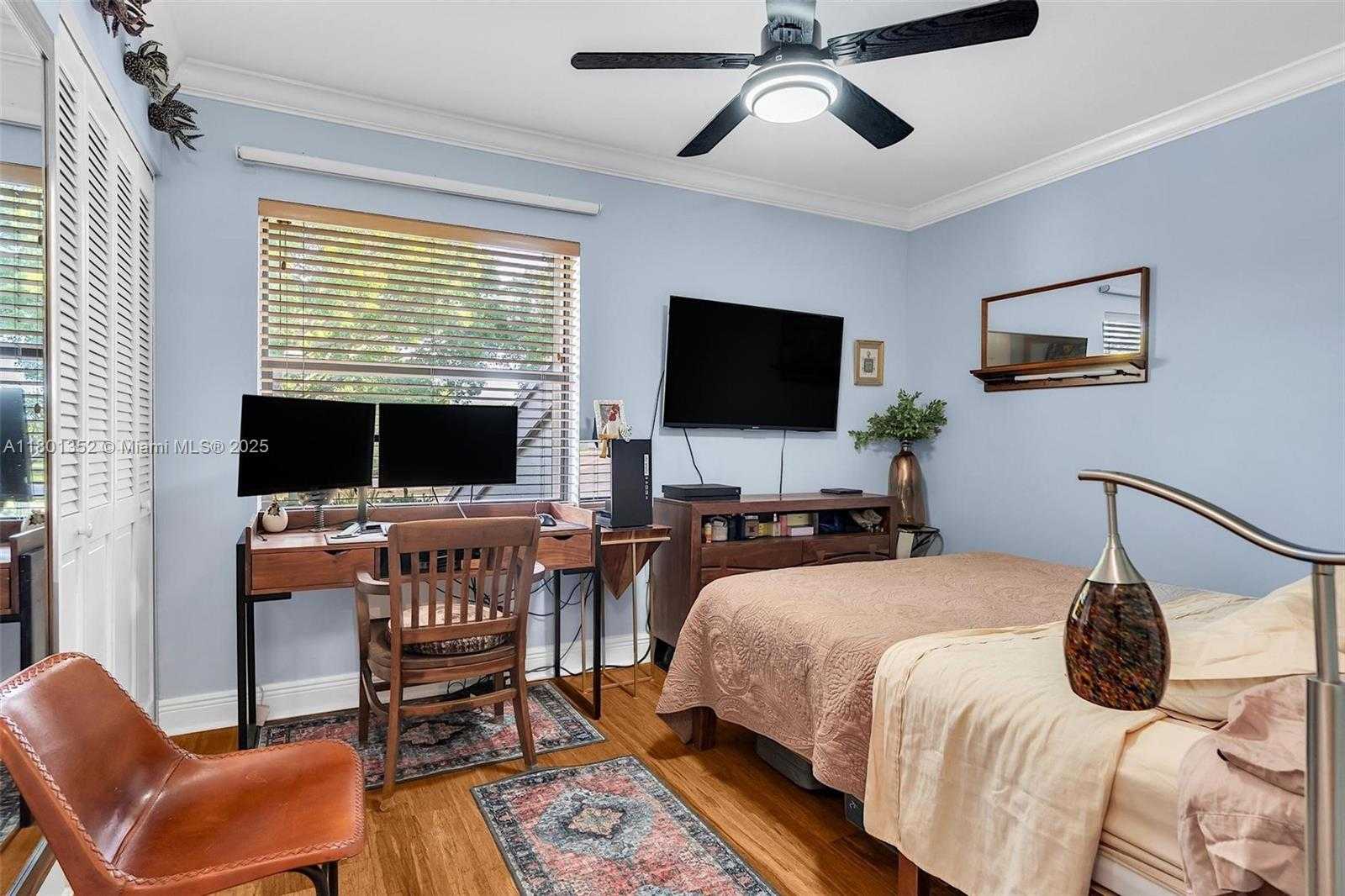 Small Image of 11413 SOUTH WEST 112TH ST, Miami Number 41