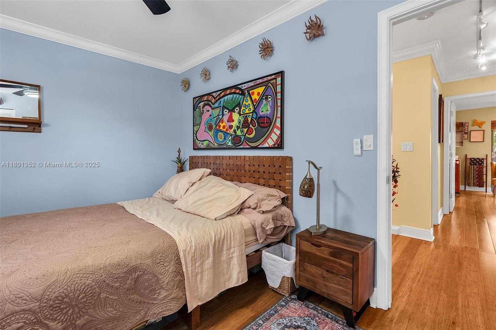 Small Image of 11413 SOUTH WEST 112TH ST, Miami Number 42