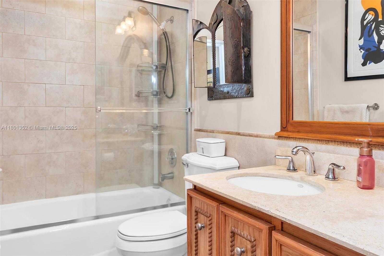Small Image of 11413 SOUTH WEST 112TH ST, Miami Number 44