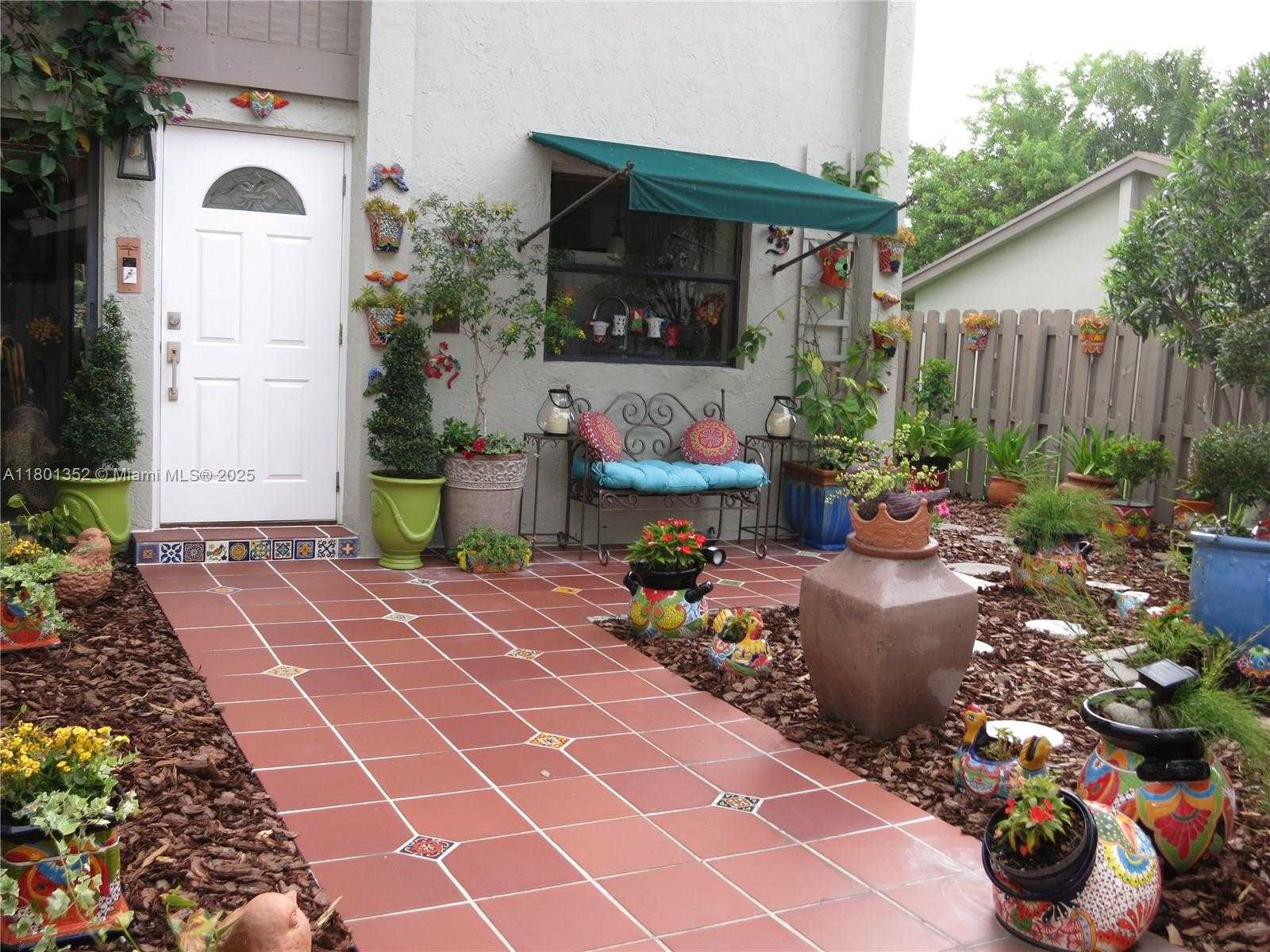 Small Image of 11413 SOUTH WEST 112TH ST, Miami Number 5