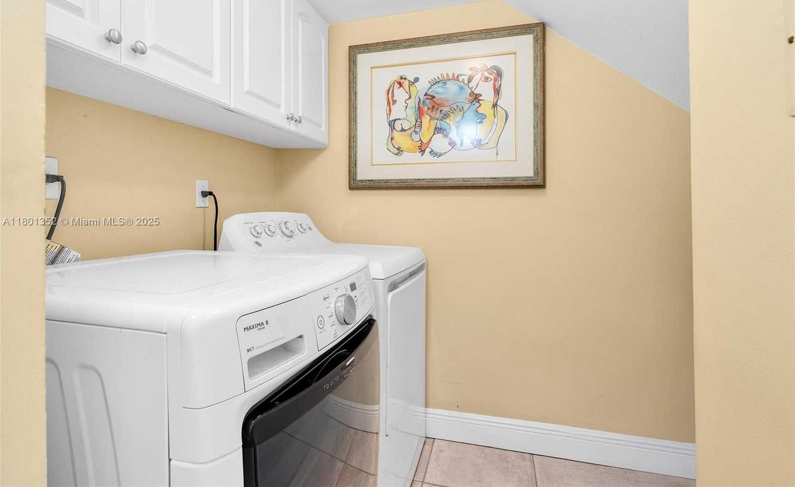 Small Image of 11413 SOUTH WEST 112TH ST, Miami Number 53
