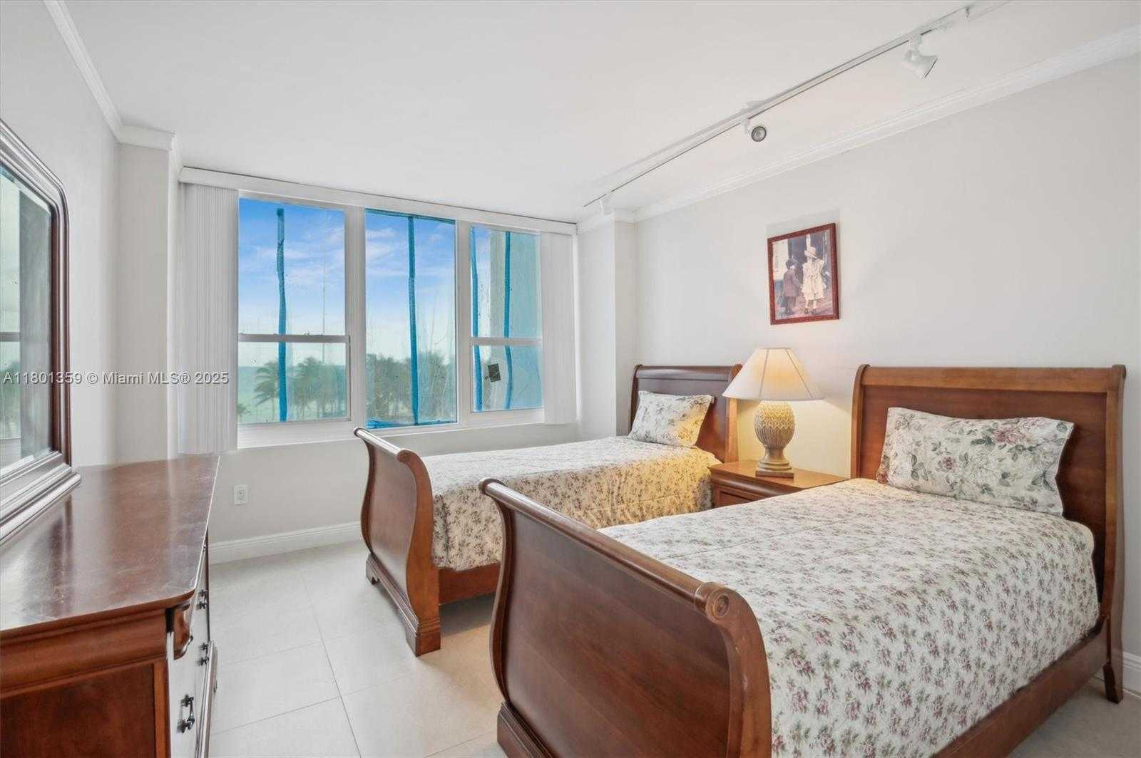 Small Image of 3505 SOUTH OCEAN DR #420, Hollywood Number 10