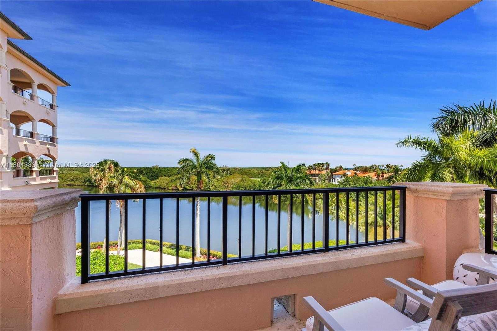 Small Image of 13647 DEERING BAY DR #142, Coral Gables Number 2