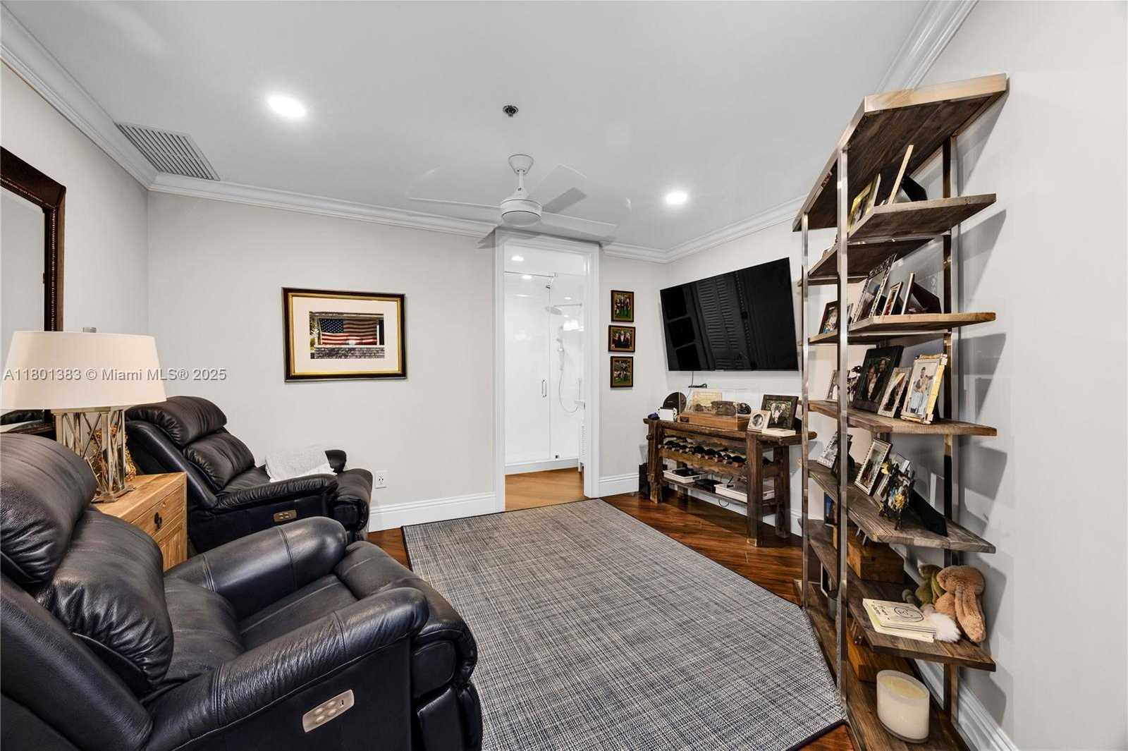 Small Image of 13647 DEERING BAY DR #142, Coral Gables Number 24