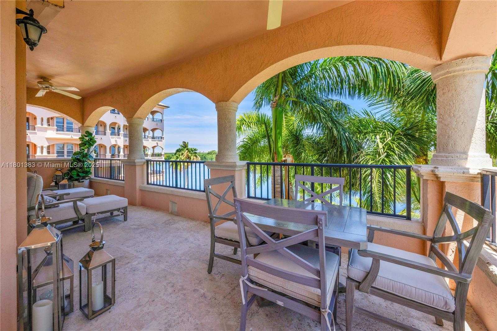 Small Image of 13647 DEERING BAY DR #142, Coral Gables Number 3