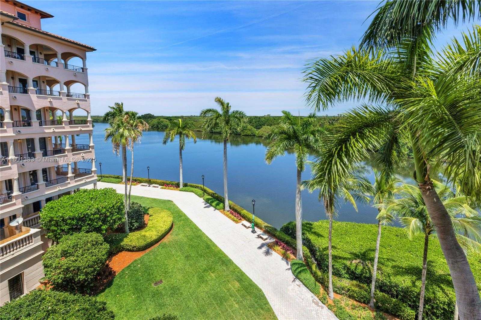 Small Image of 13647 DEERING BAY DR #142, Coral Gables Number 30