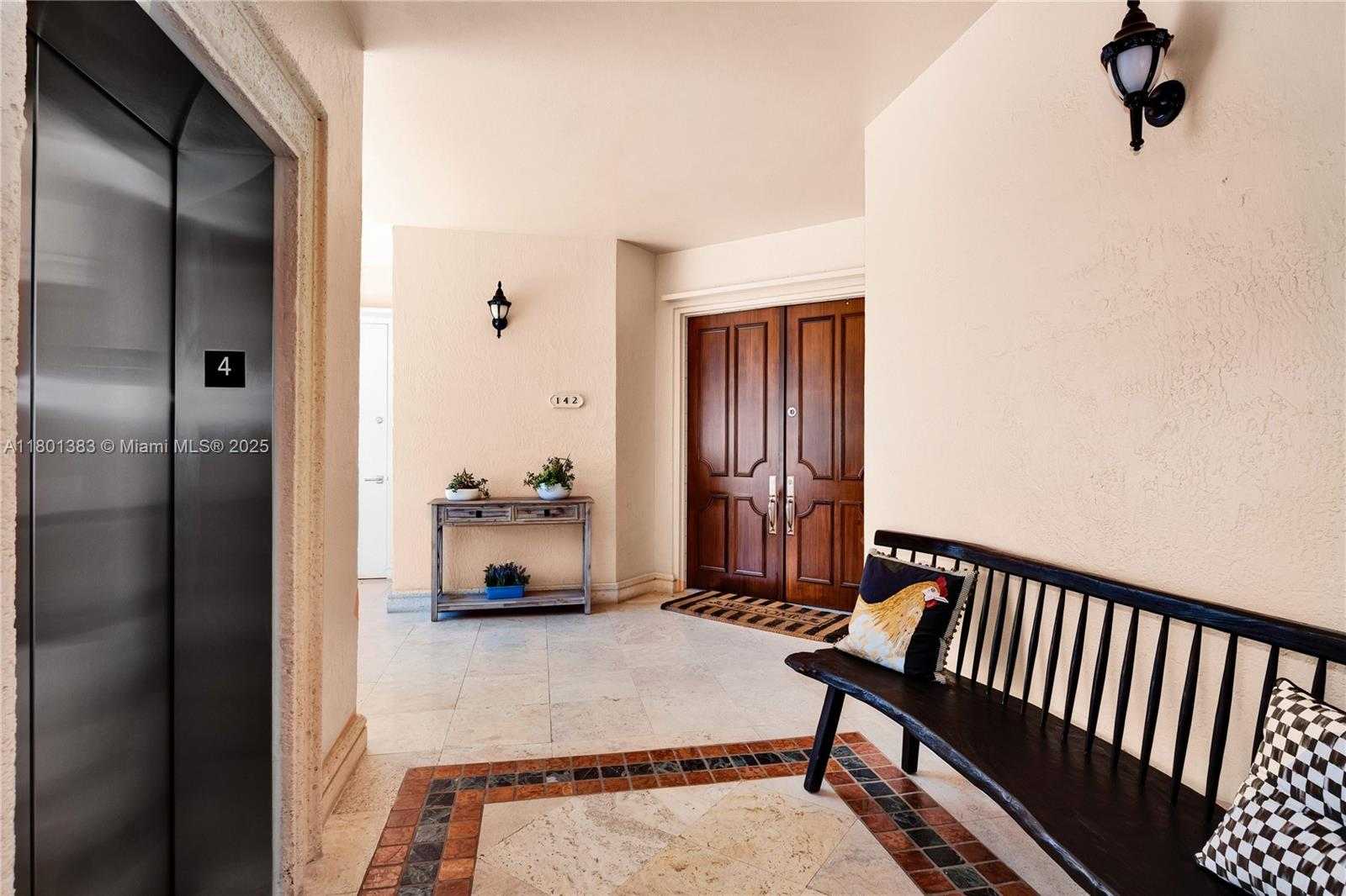 Small Image of 13647 DEERING BAY DR #142, Coral Gables Number 4