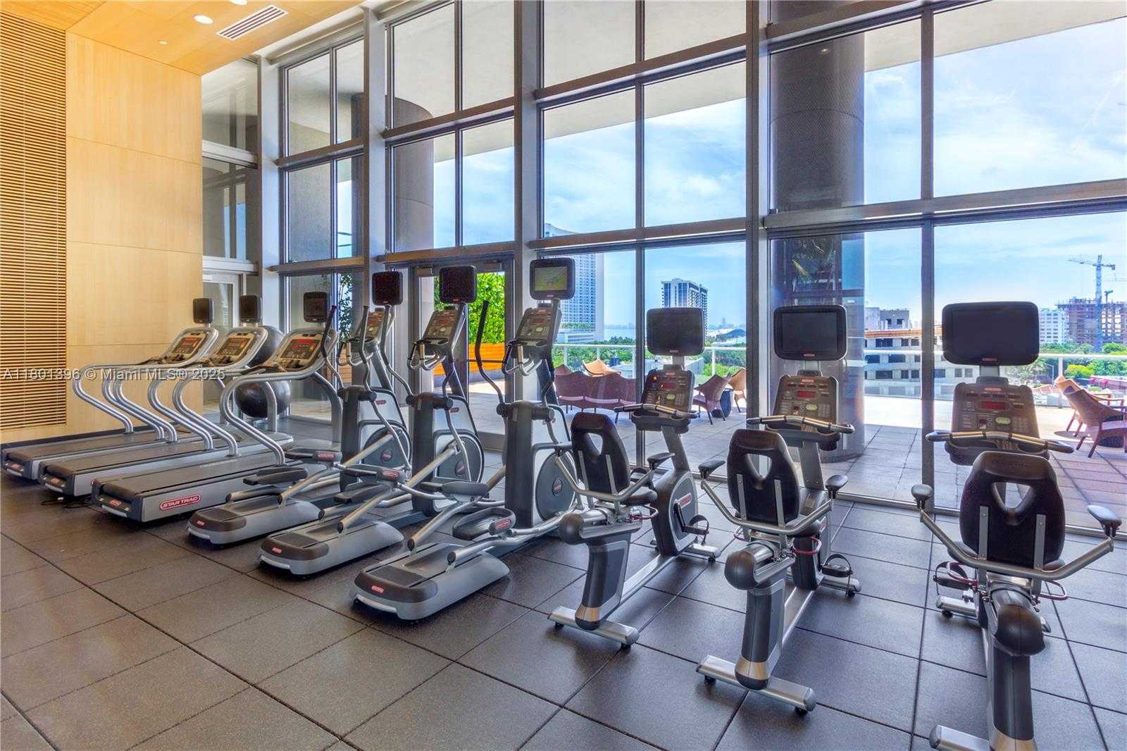 Small Image of 3470 EAST COAST AVE #H1909, Miami Number 26
