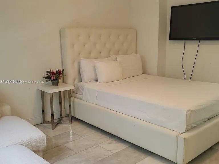 Small Image of 928 JEFFERSON AVE #2, Miami Beach Number 2