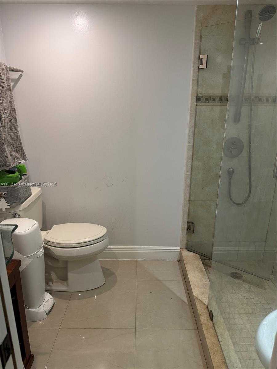 Small Image of 4360 NORTH WEST 79TH AVE #1F, Doral Number 12
