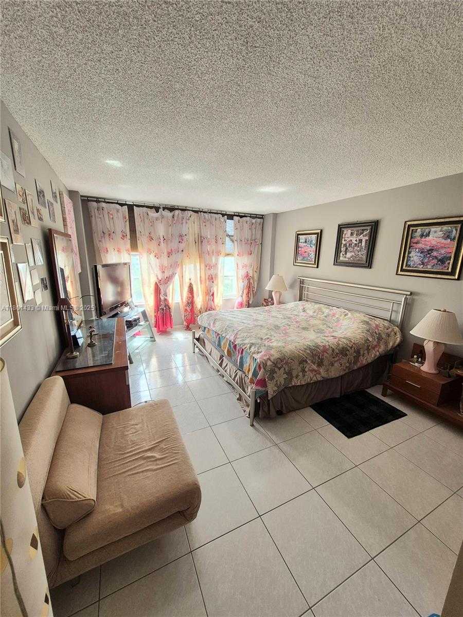 Small Image of 3800 SOUTH OCEAN DR #818, Hollywood Number 16