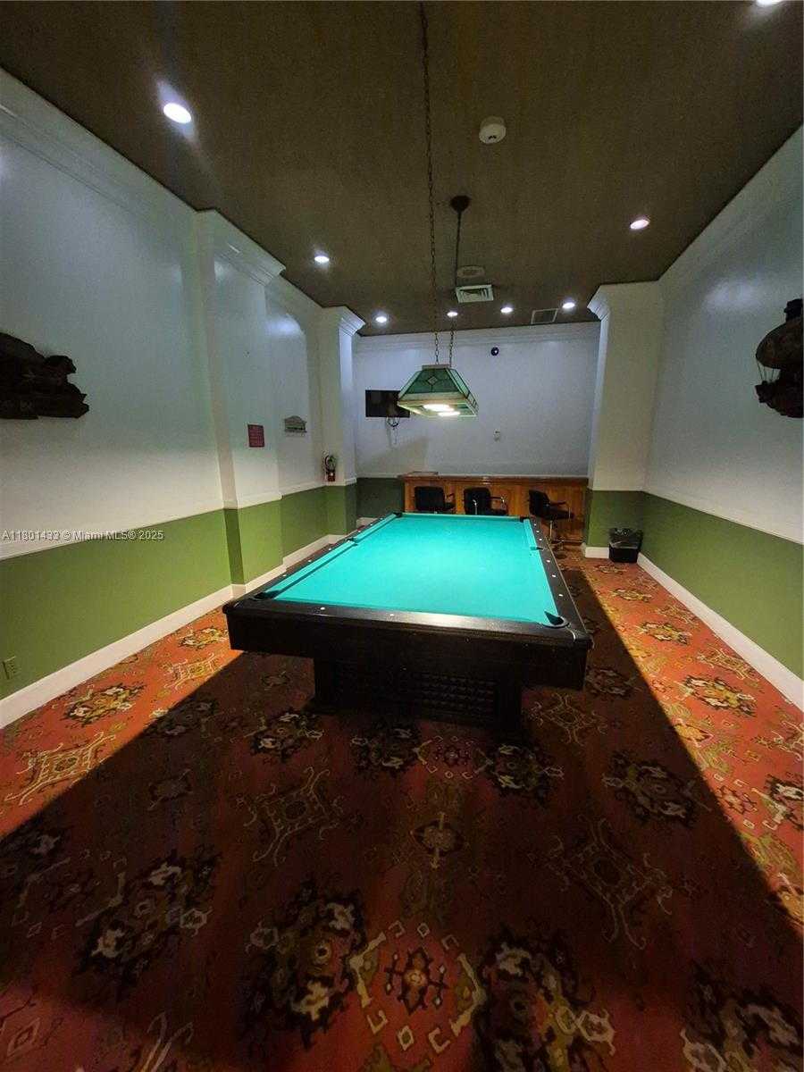 Small Image of 3800 SOUTH OCEAN DR #818, Hollywood Number 32