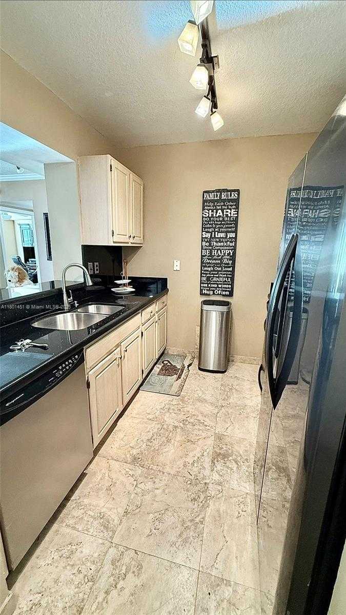 Small Image of 2665 SOUTH WEST 37TH AVE #1112, Miami Number 18
