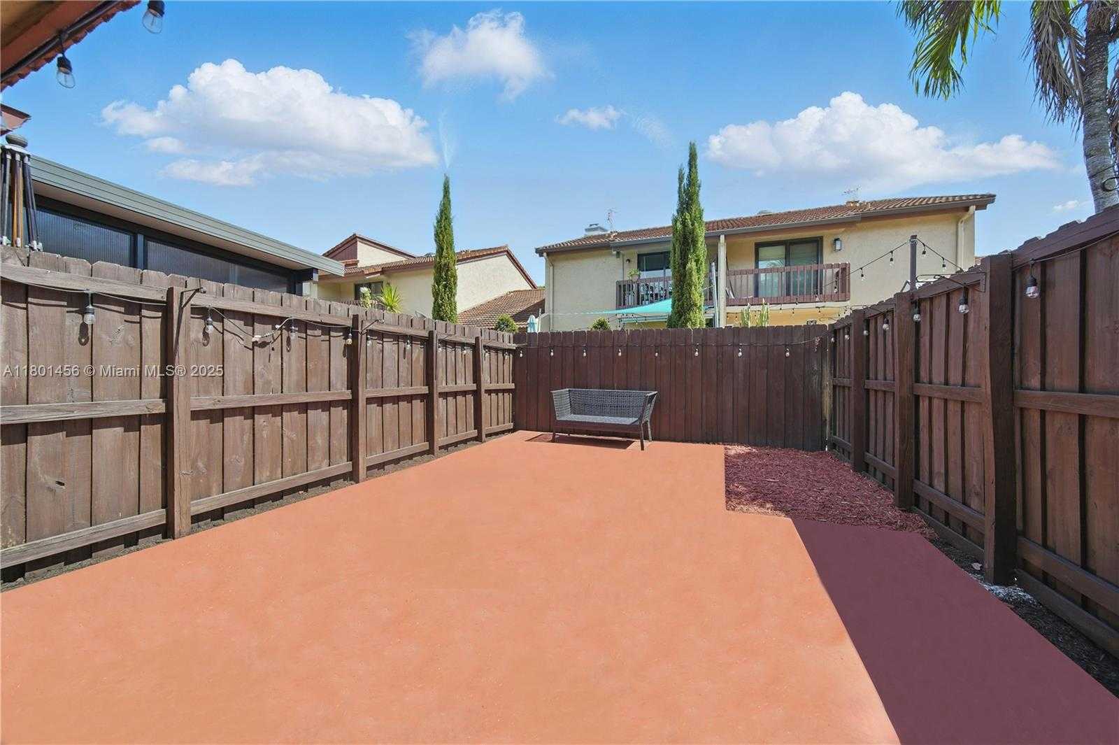Small Image of 13344 SOUTH WEST 59TH LN, Miami Number 10