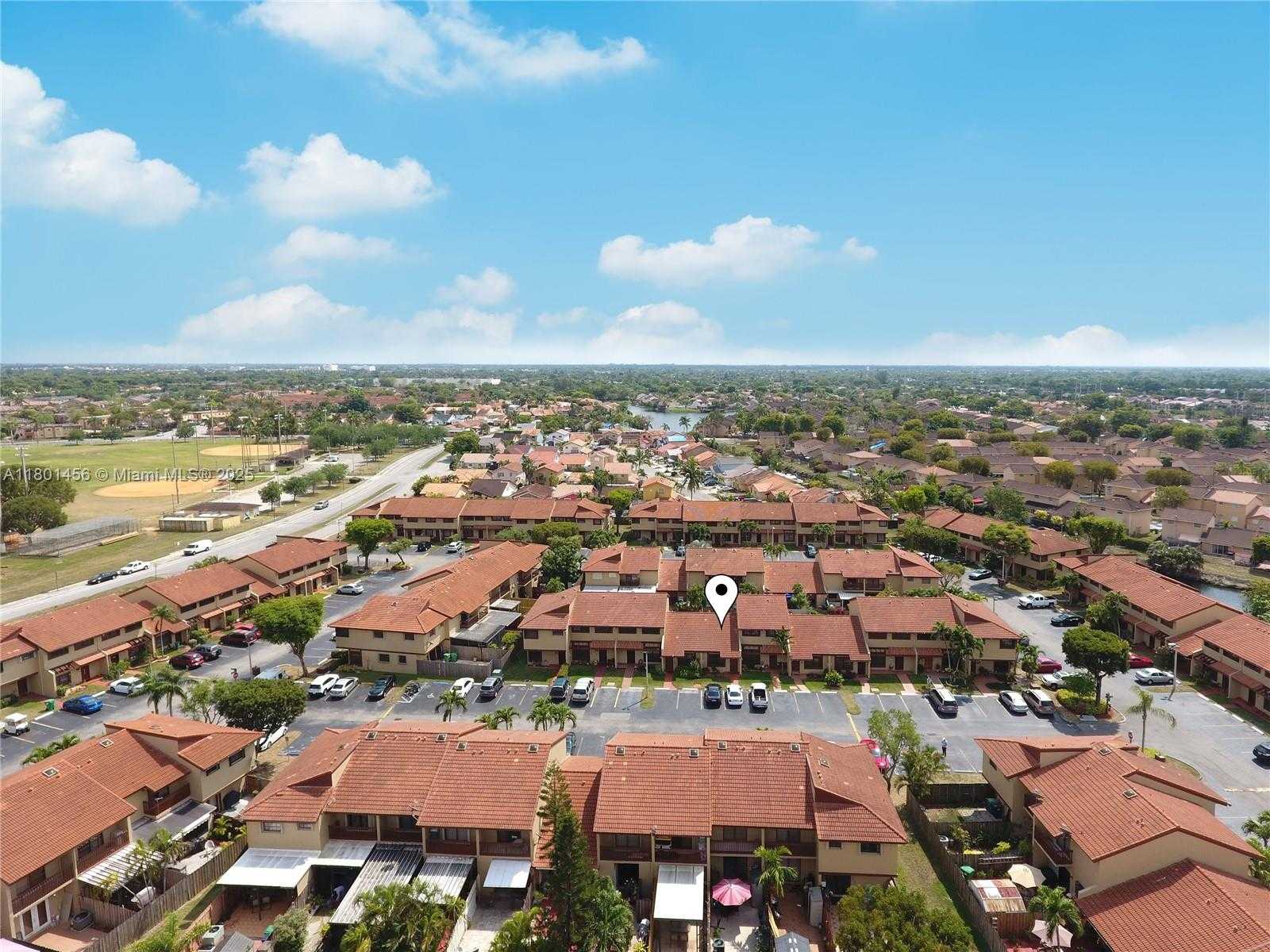 Small Image of 13344 SOUTH WEST 59TH LN, Miami Number 14