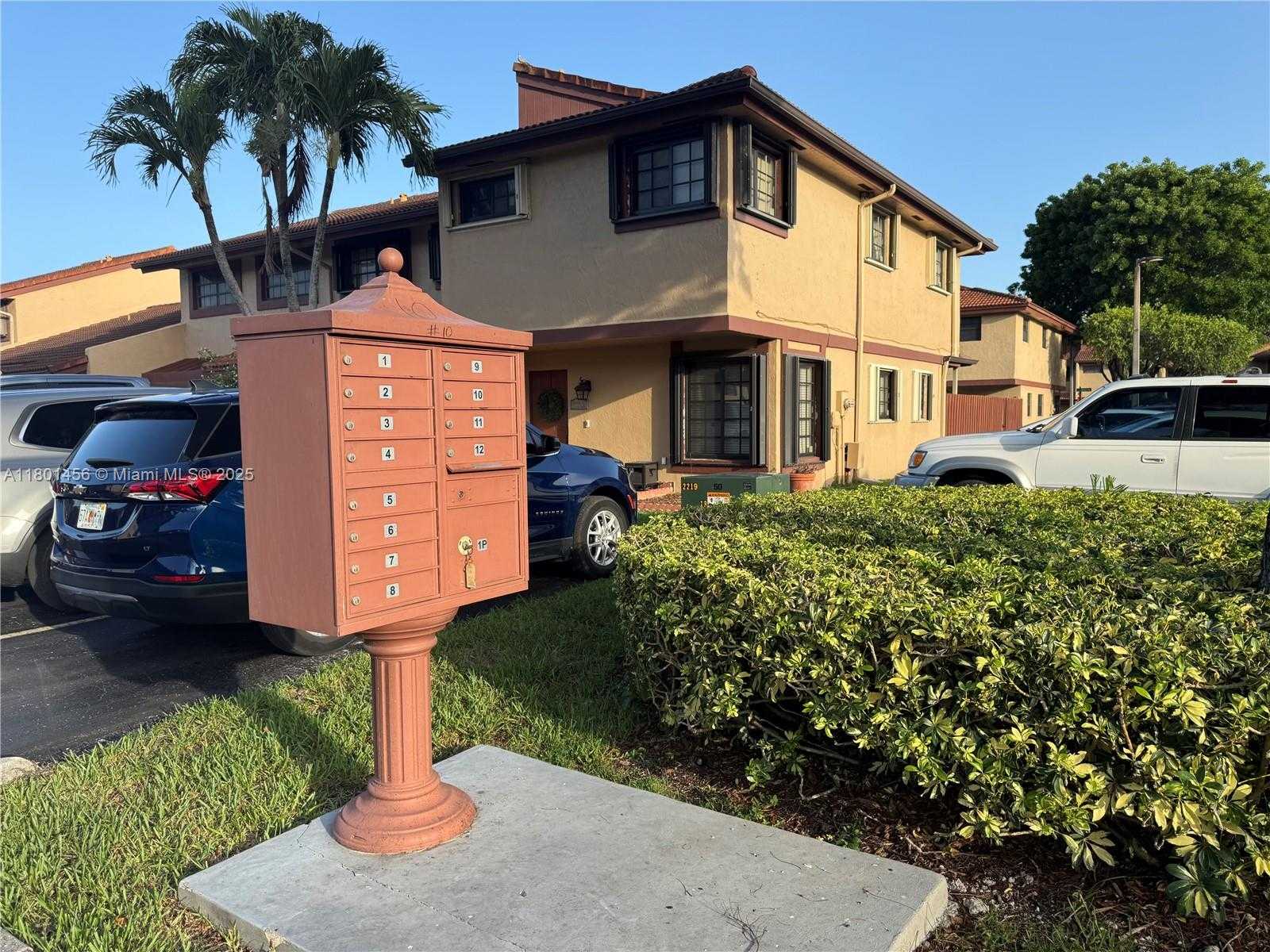 Small Image of 13344 SOUTH WEST 59TH LN, Miami Number 24