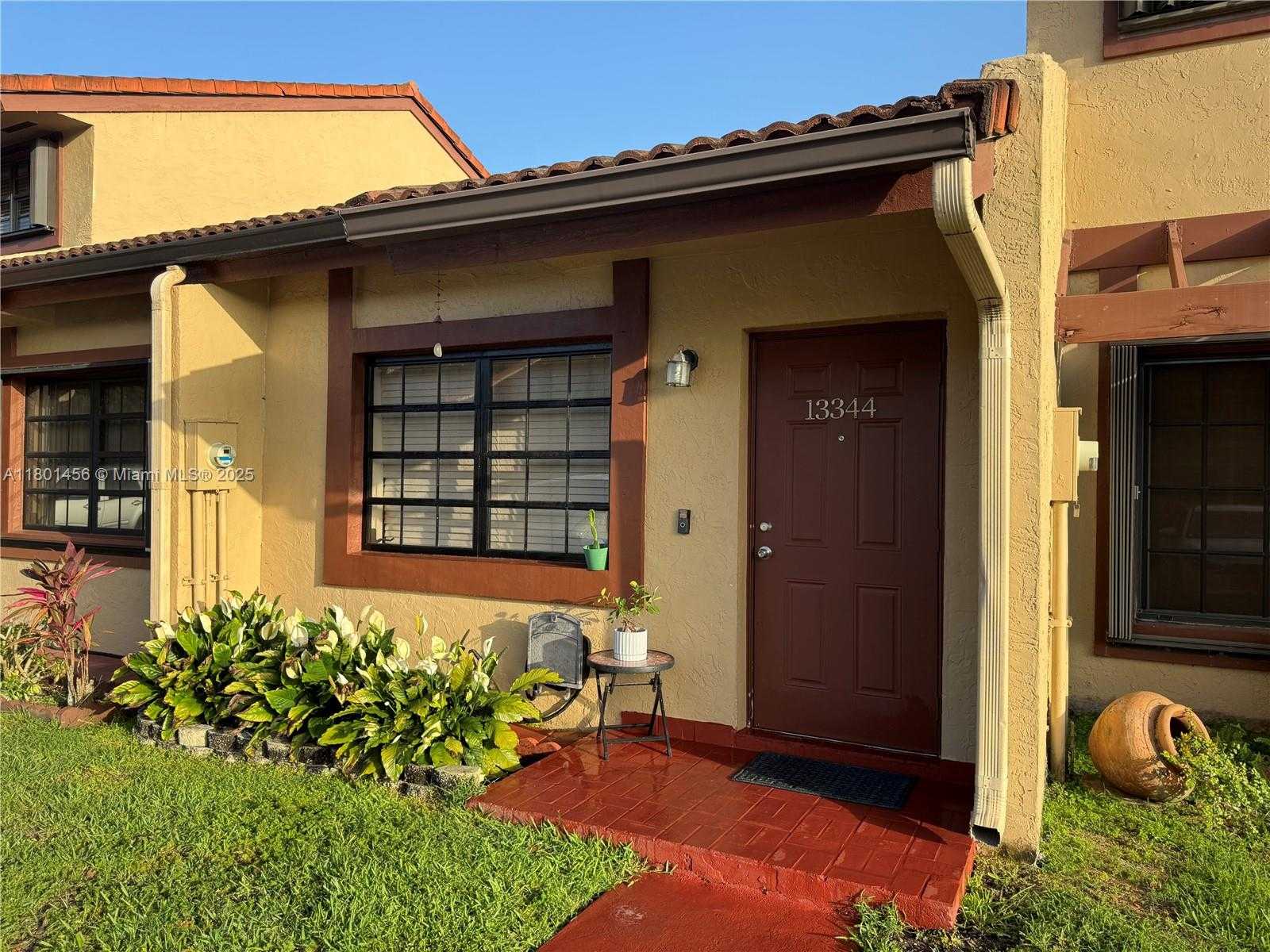 Small Image of 13344 SOUTH WEST 59TH LN, Miami Number 25