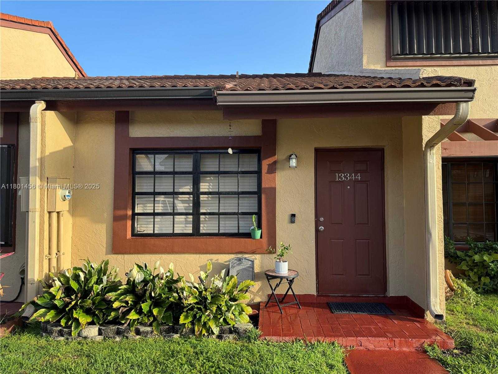 Small Image of 13344 SOUTH WEST 59TH LN, Miami Number 26