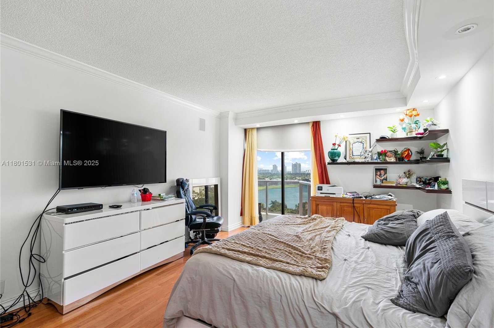 Small Image of 20281 EAST COUNTRY CLUB DR #909, Aventura Number 19