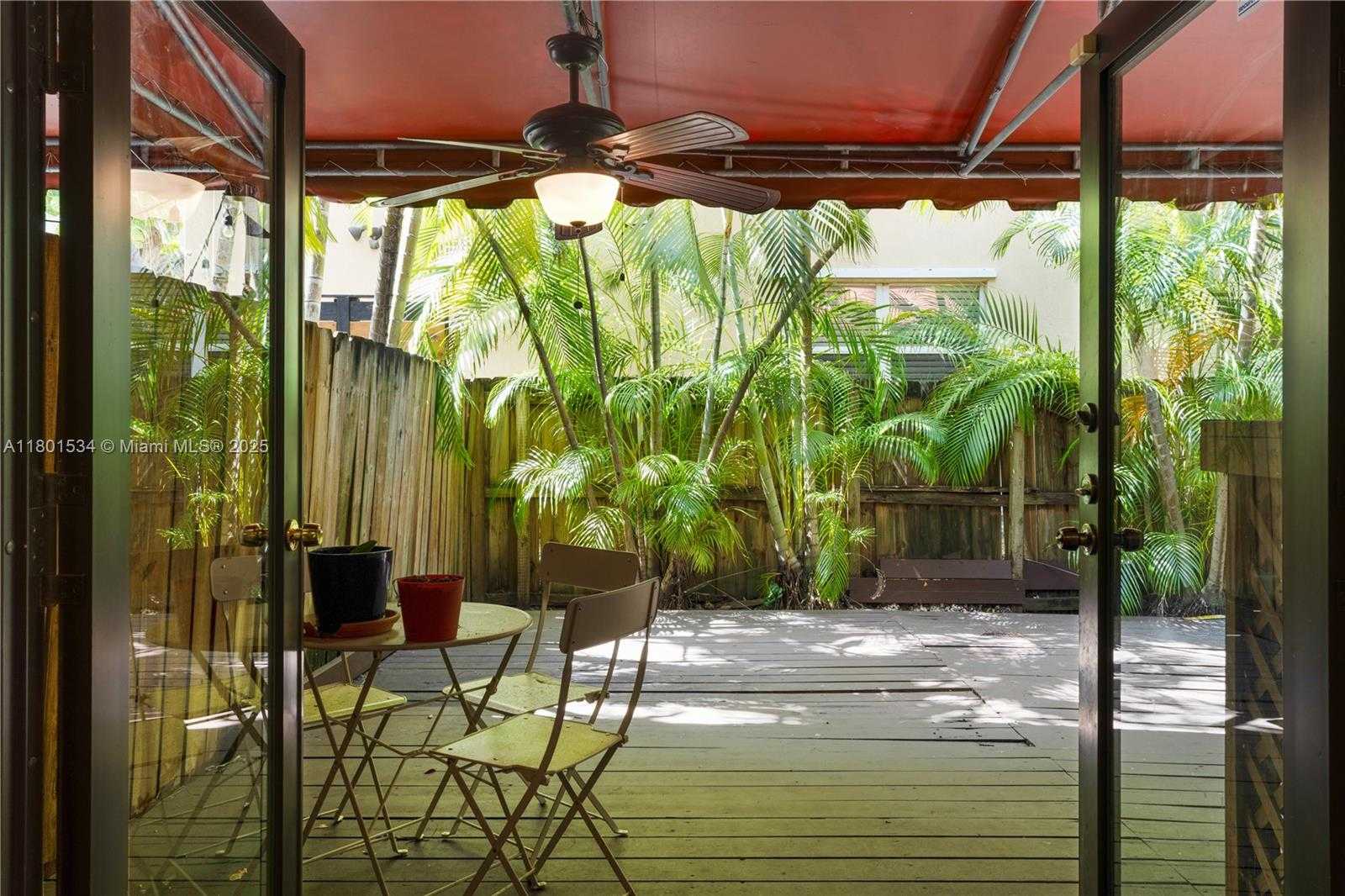 Small Image of 3182 DAY AVE, Coconut Grove Number 10