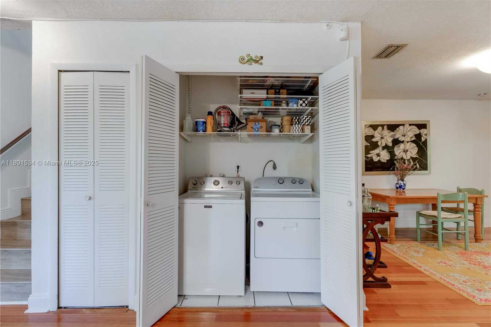 Small Image of 3182 DAY AVE, Coconut Grove Number 23