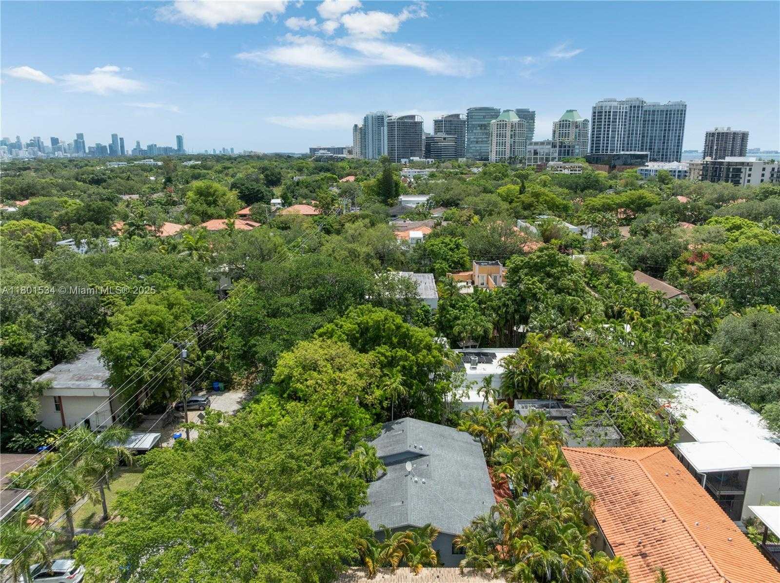 Small Image of 3182 DAY AVE, Coconut Grove Number 27