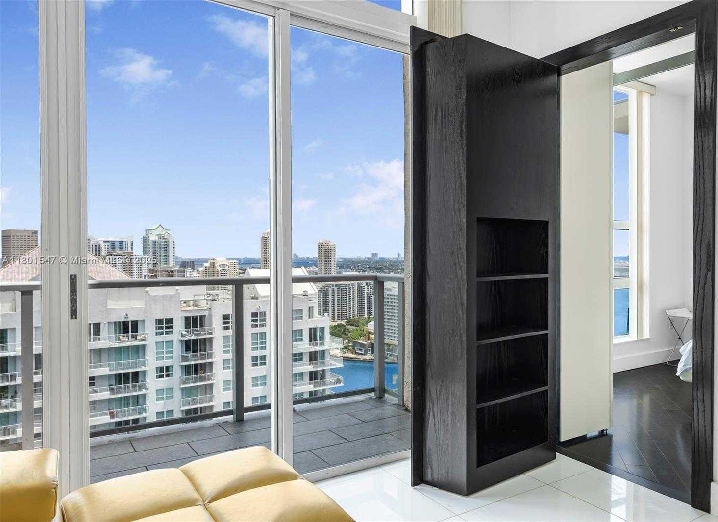 Small Image of 1155 BRICKELL BAY DR #PH204, Miami Number 14