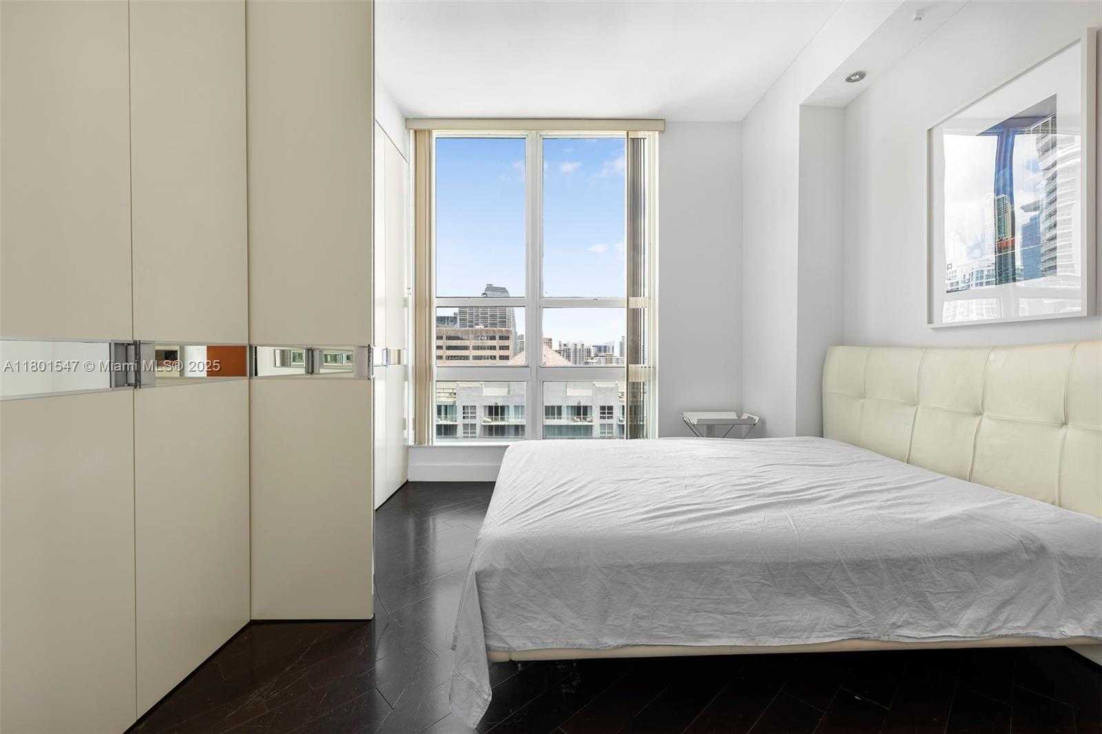 Small Image of 1155 BRICKELL BAY DR #PH204, Miami Number 21
