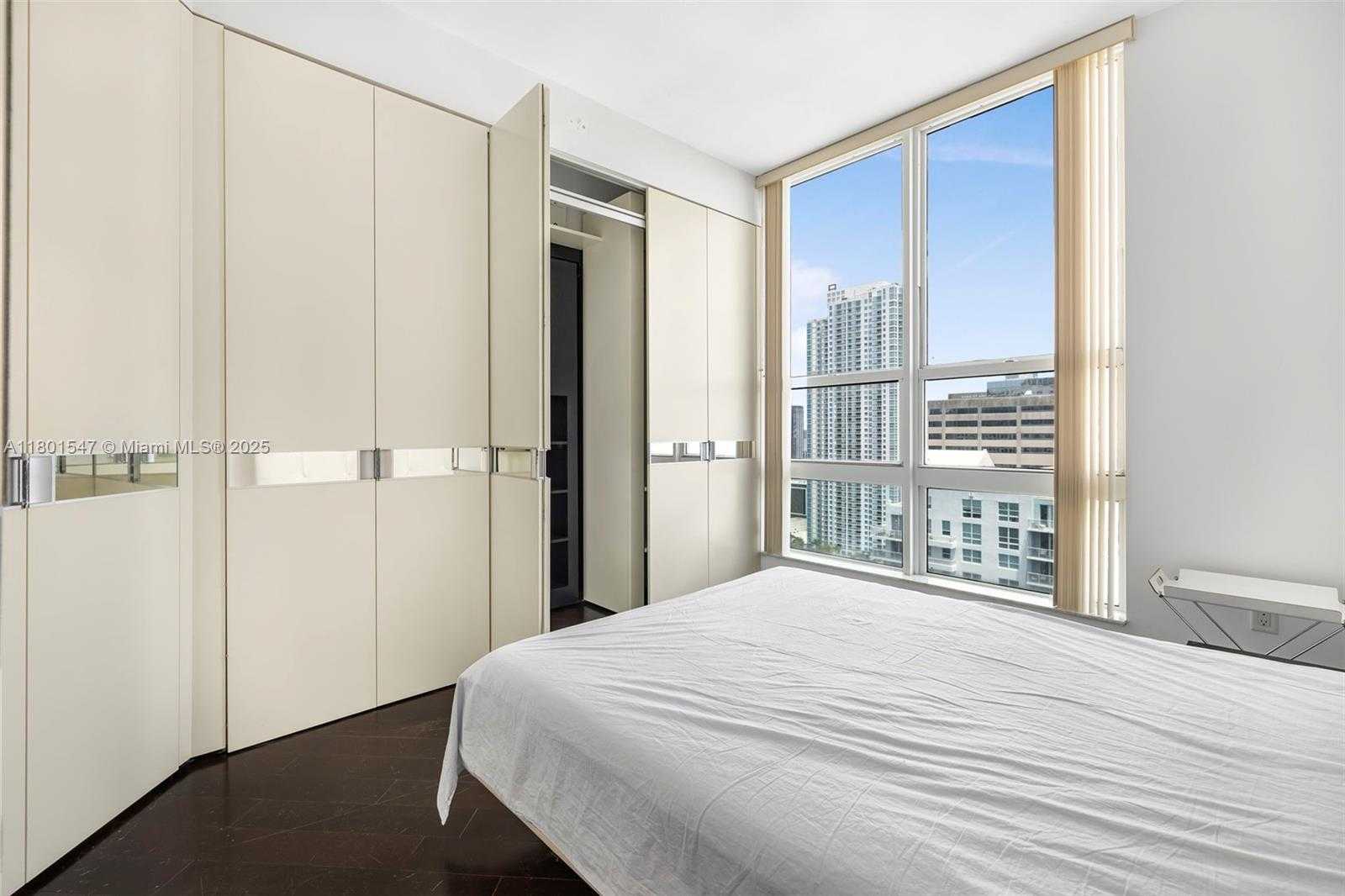 Small Image of 1155 BRICKELL BAY DR #PH204, Miami Number 23