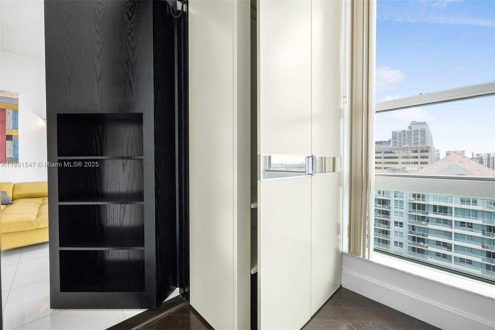 Small Image of 1155 BRICKELL BAY DR #PH204, Miami Number 30