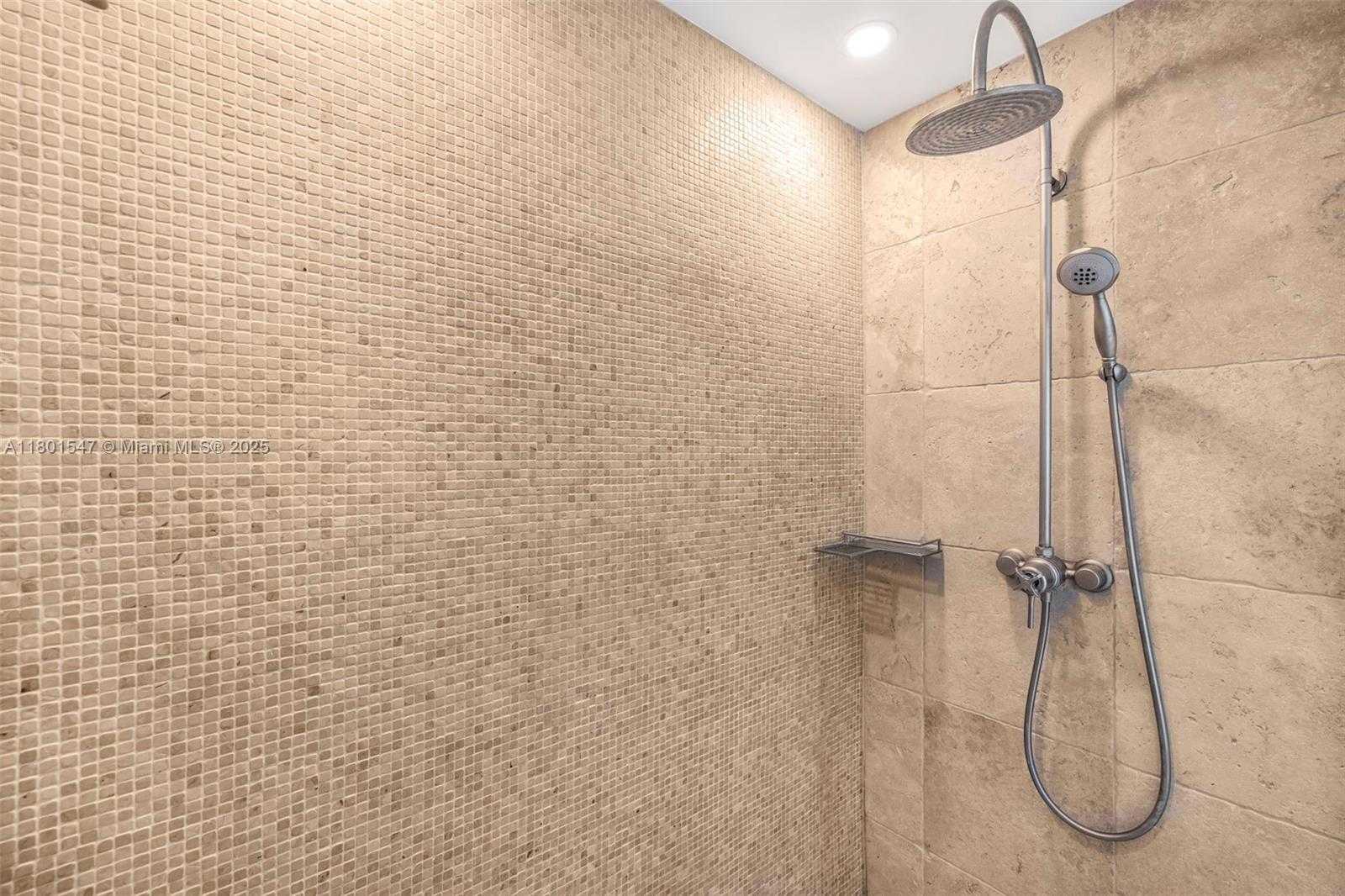 Small Image of 1155 BRICKELL BAY DR #PH204, Miami Number 35