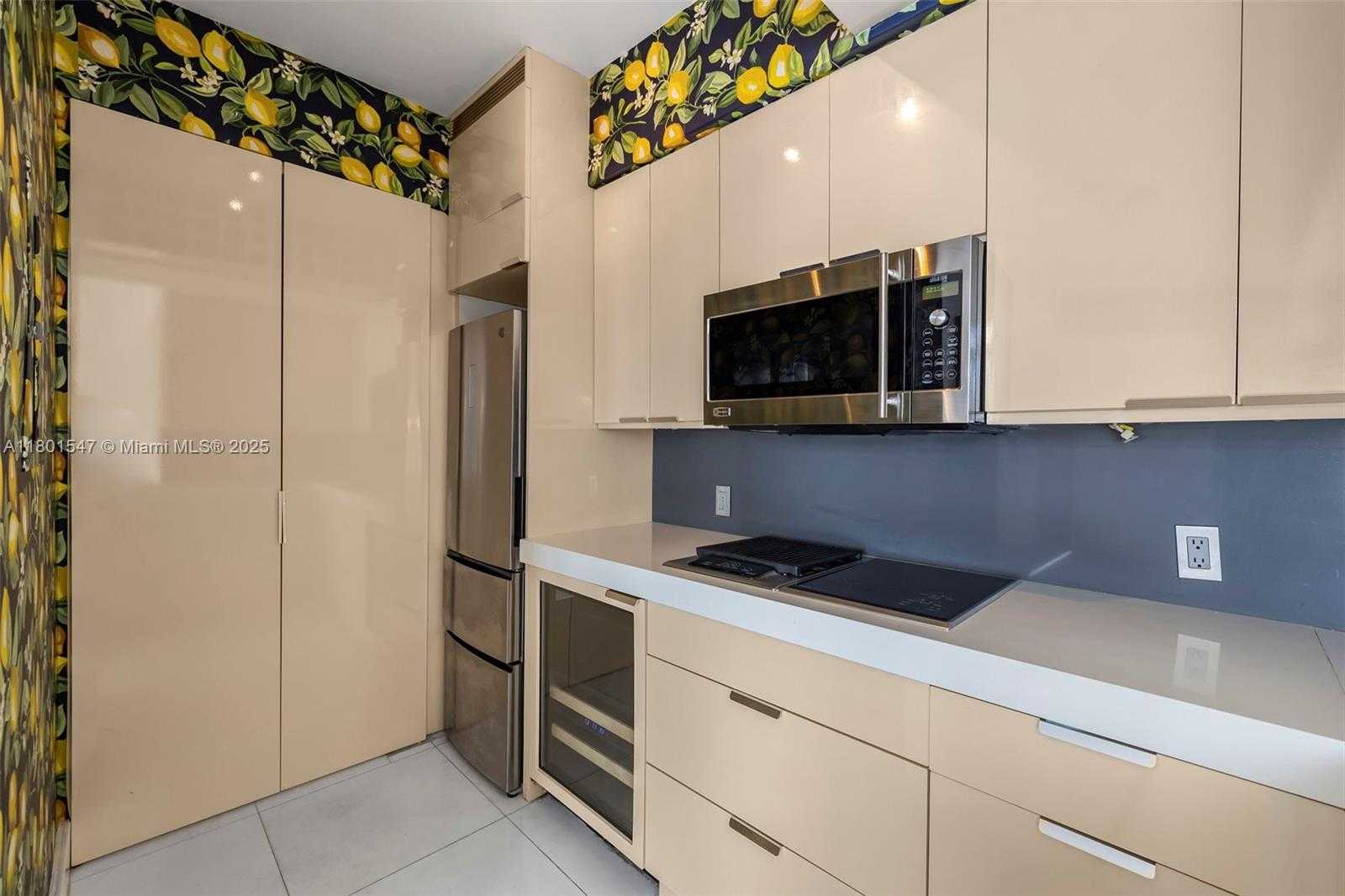 Small Image of 1155 BRICKELL BAY DR #PH204, Miami Number 7