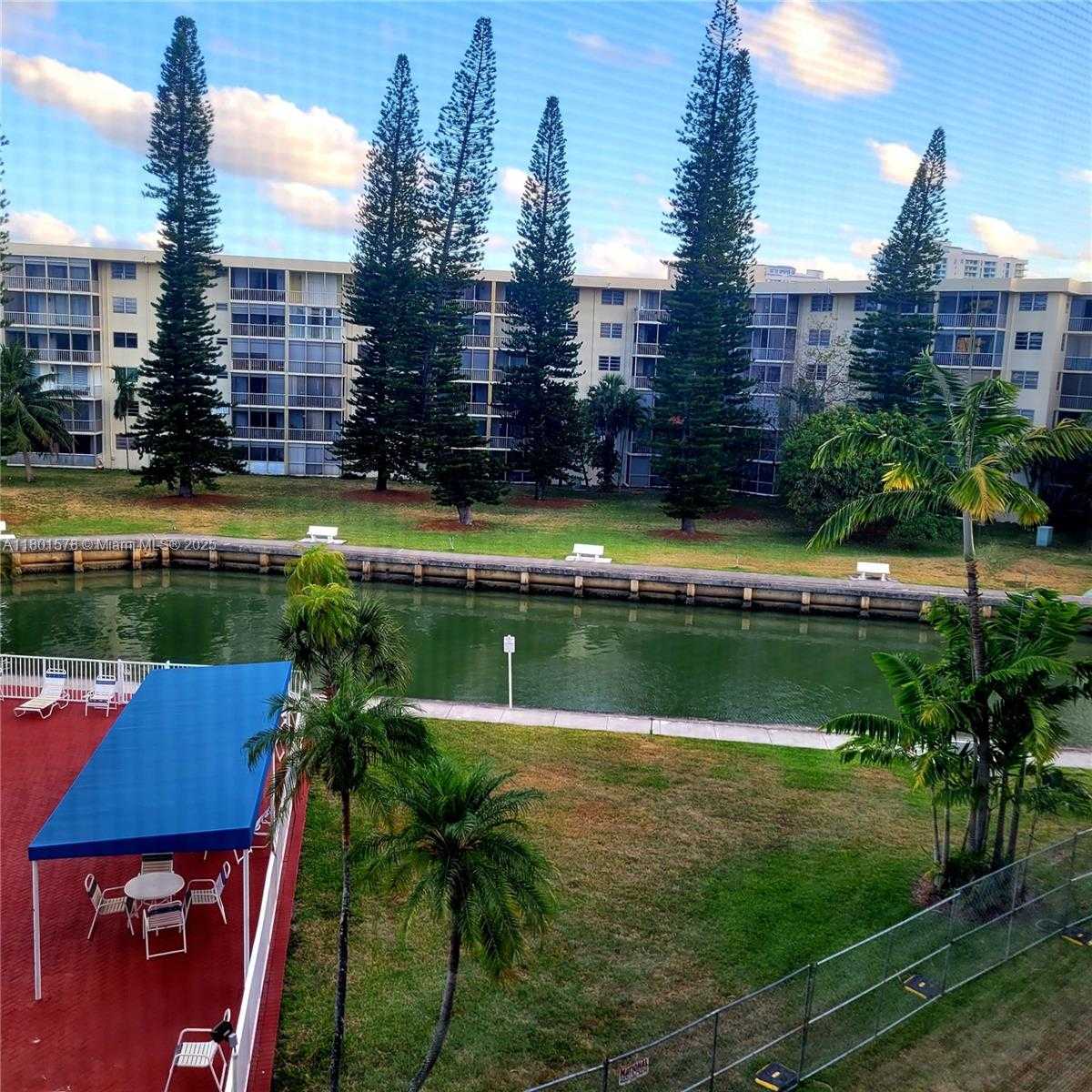 Small Image of 2859 LEONARD DR #G106, Aventura Number 12