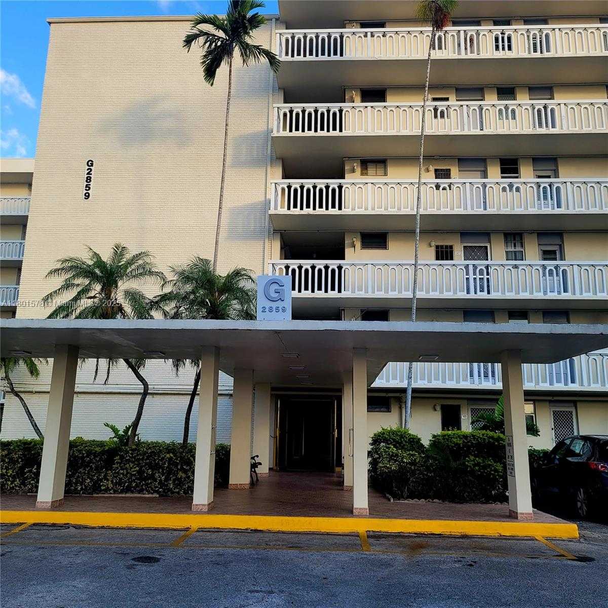 Small Image of 2859 LEONARD DR #G106, Aventura Number 18