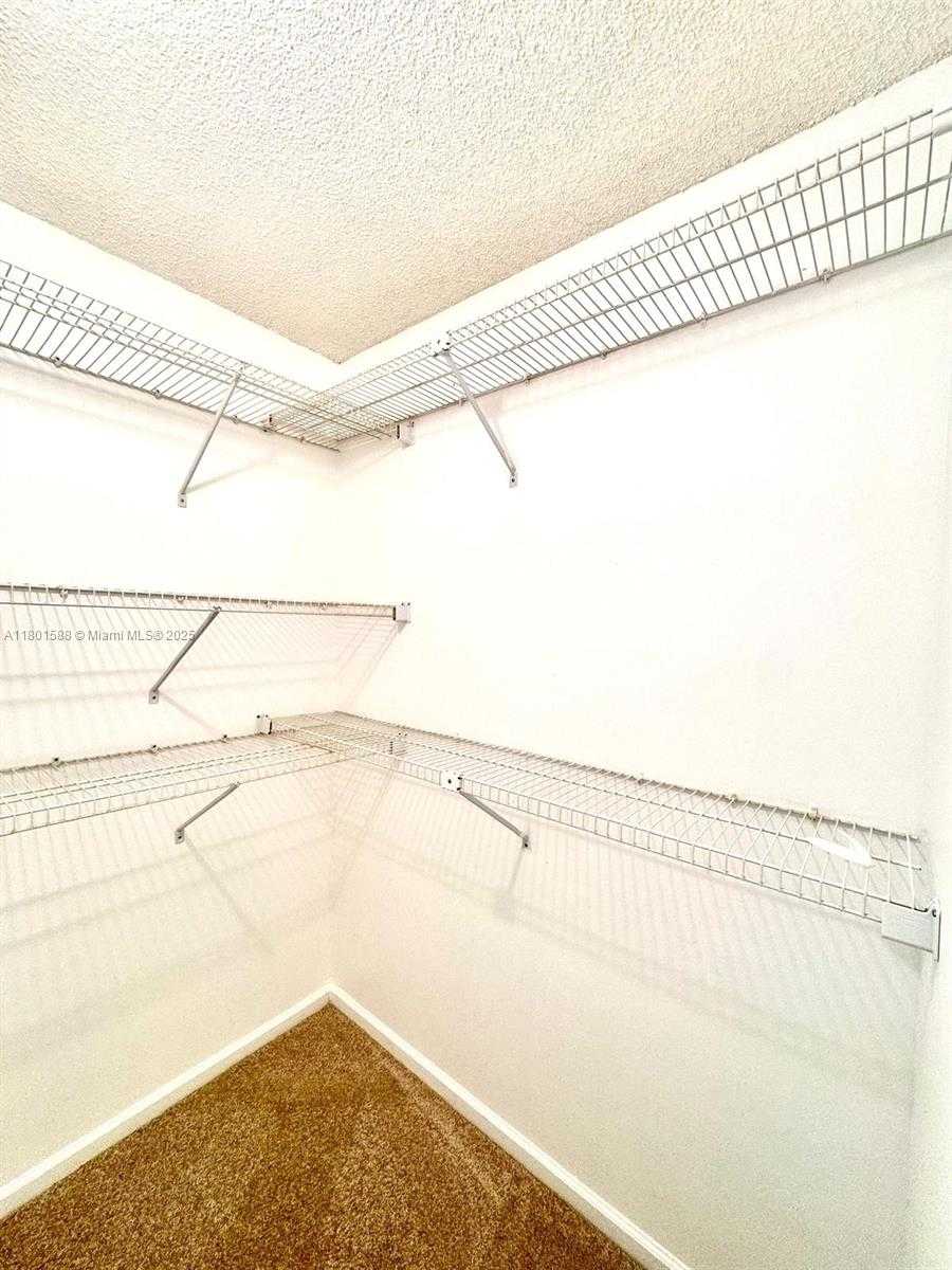 Small Image of 3610 YACHT CLUB DR #810, Aventura Number 15