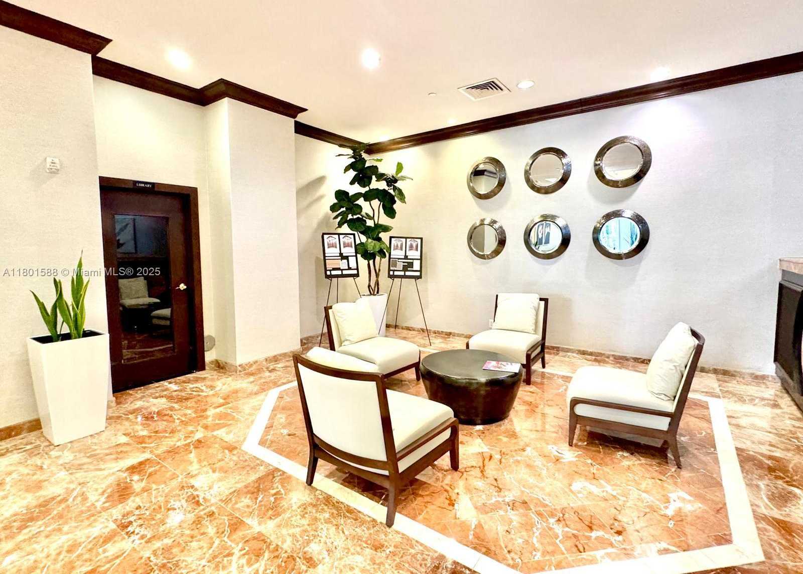 Small Image of 3610 YACHT CLUB DR #810, Aventura Number 4